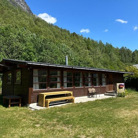 Villa Vollsnes Feriehus Hjelle Exterior foto